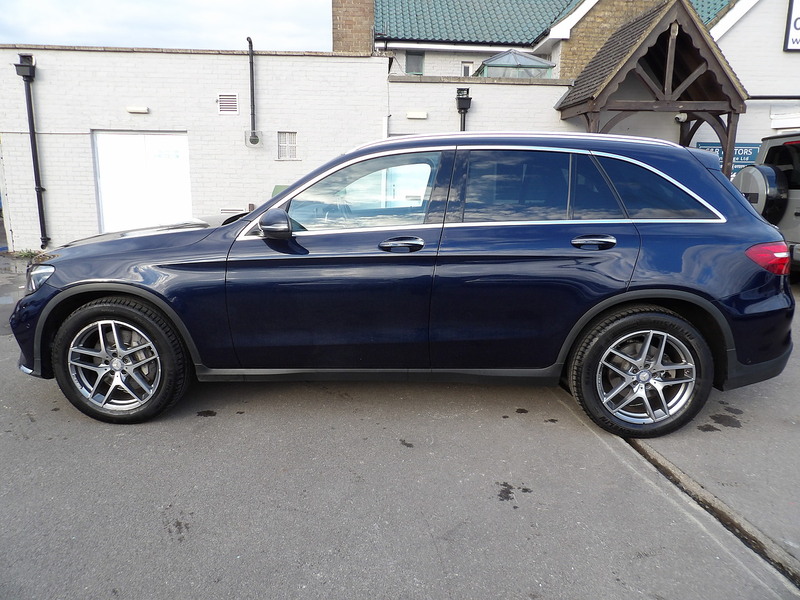 Used Mercedes-Benz GLC 2016 for sale - 76304479: Photo 8