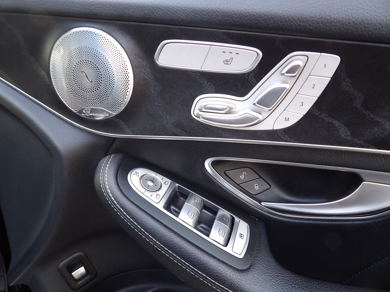 Used Mercedes-Benz GLC 2016 for sale - 76304479: Photo 9