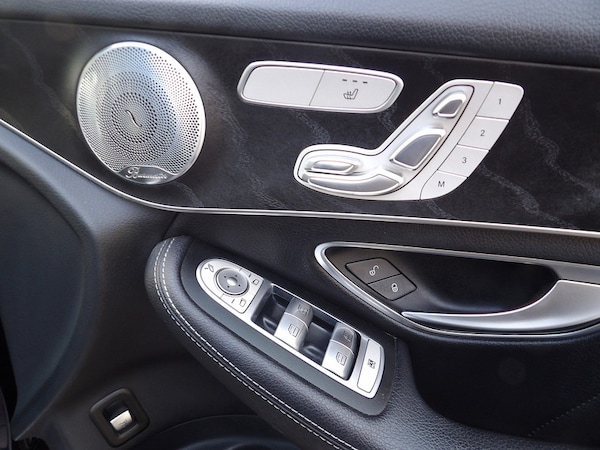 Used Mercedes-Benz GLC 2016 for sale - 76304479: Photo 9