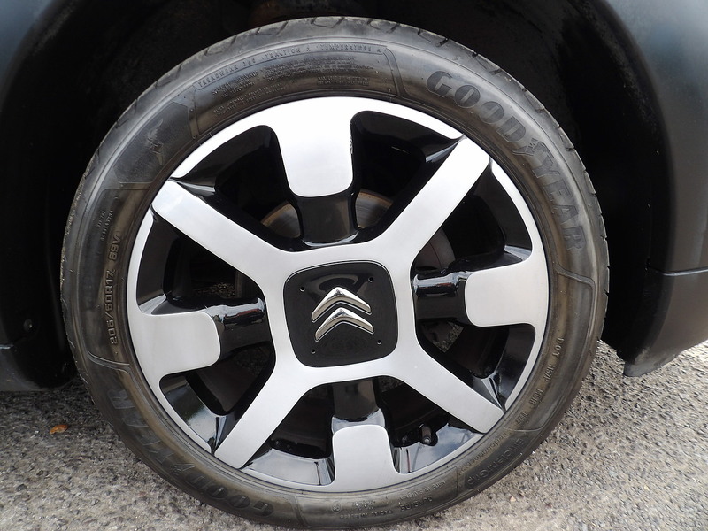 Used Citroen C4 Cactus 2018 for sale - 76308084: Photo 15