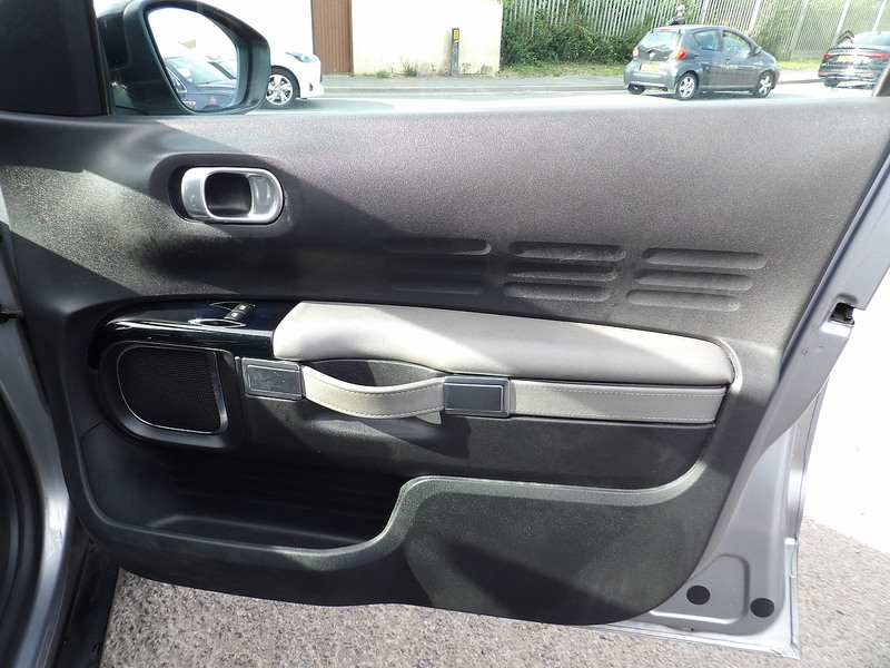 Used Citroen C4 Cactus 2018 for sale - 76308084: Photo 23