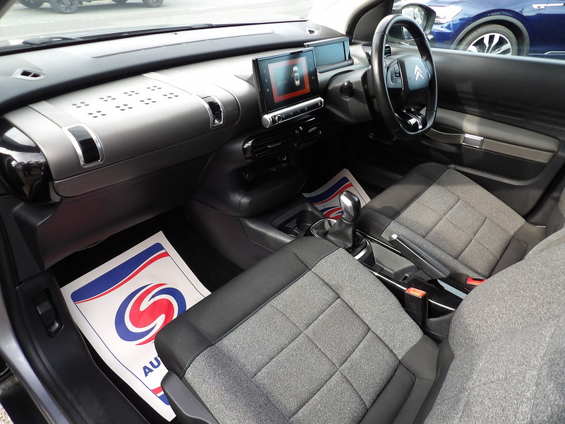 Used Citroen C4 Cactus 2018 for sale - 76308084: Photo 50