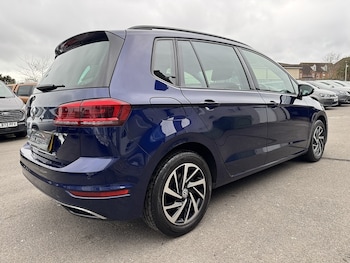 Used Volkswagen Golf SV 2019 for sale - 79591430: Photo