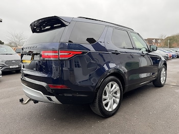 Used Land Rover Discovery 2019 for sale - 78677354: Photo