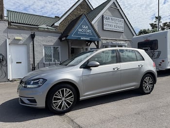 Used Volkswagen Golf 2017 for sale - 79591412: Photo