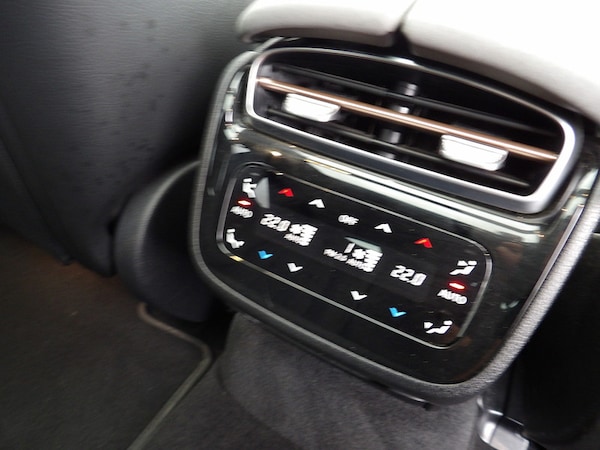 Used Mercedes-Benz EQS 2022 for sale - 76308106: Photo 57