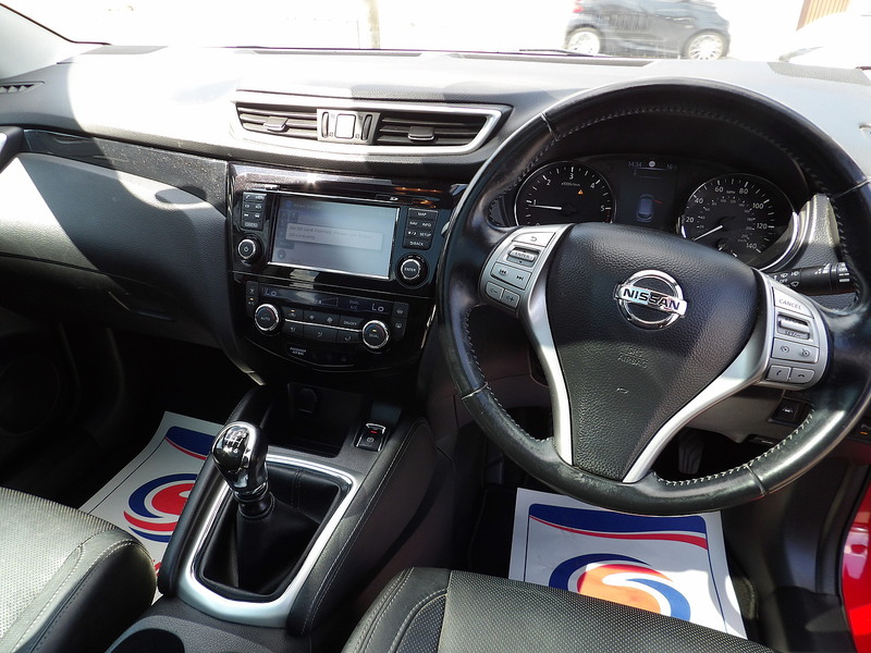 Used Nissan Qashqai 2014 for sale - 76299808: Photo 10