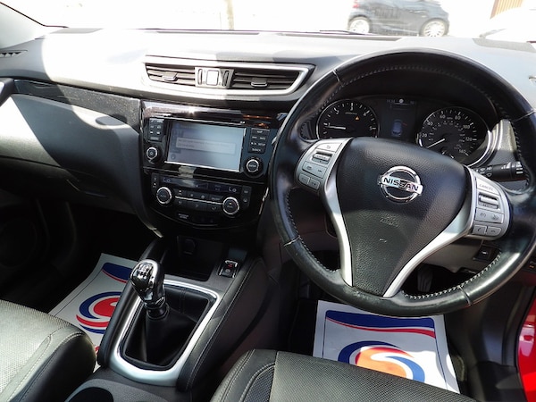 Used Nissan Qashqai 2014 for sale - 76299808: Photo 10