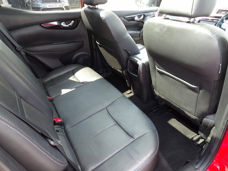 Used Nissan Qashqai 2014 for sale - 76299808: Photo 14