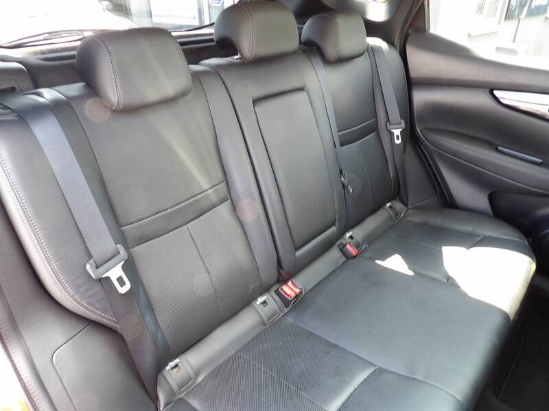 Used Nissan Qashqai 2014 for sale - 76299808: Photo 15