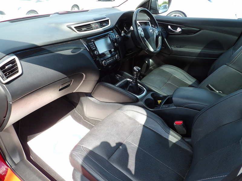 Used Nissan Qashqai 2014 for sale - 76299808: Photo 19