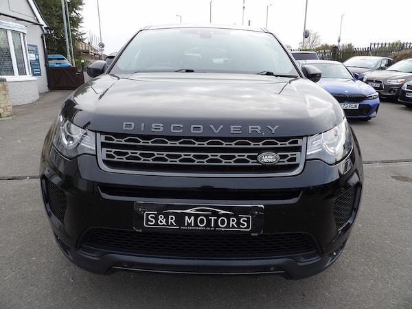 Used Land Rover Discovery Sport 2019 for sale - 76308034: Photo 2