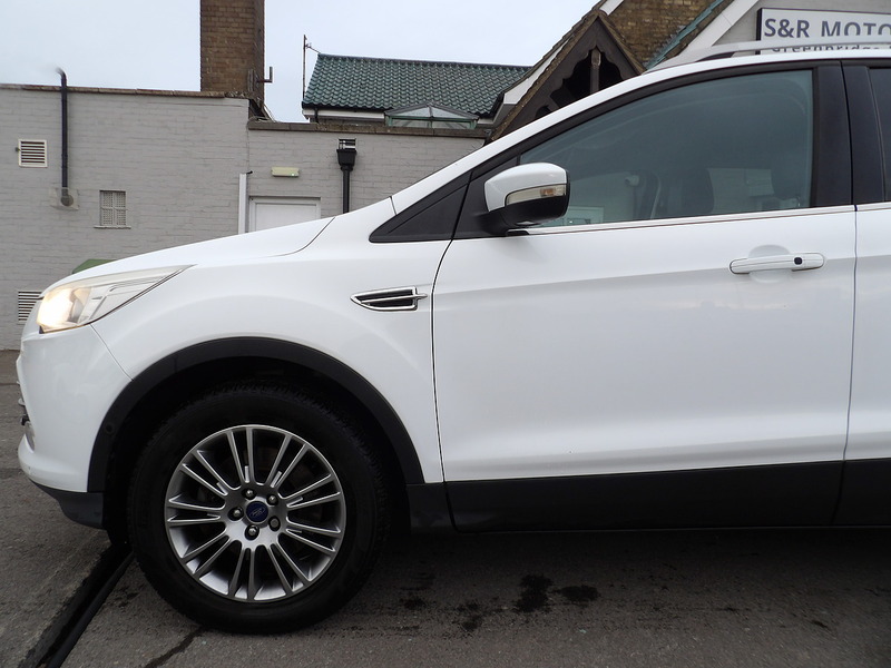 Used Ford Kuga 2014 for sale - 76707347: Photo 10