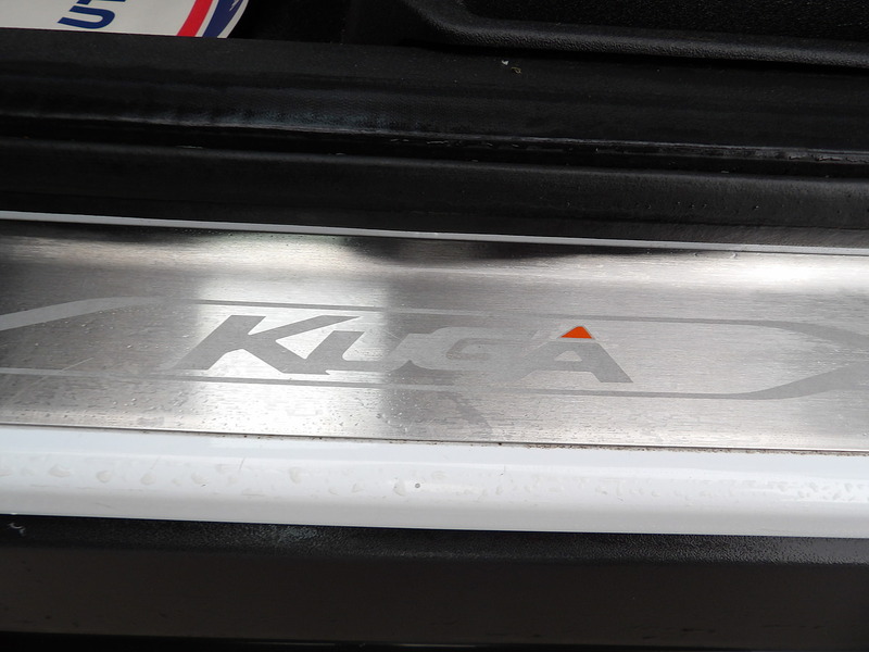 Used Ford Kuga 2014 for sale - 76707347: Photo 24