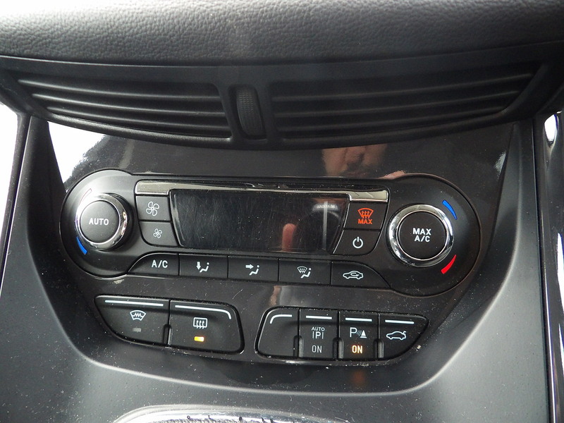 Used Ford Kuga 2014 for sale - 76707347: Photo 29