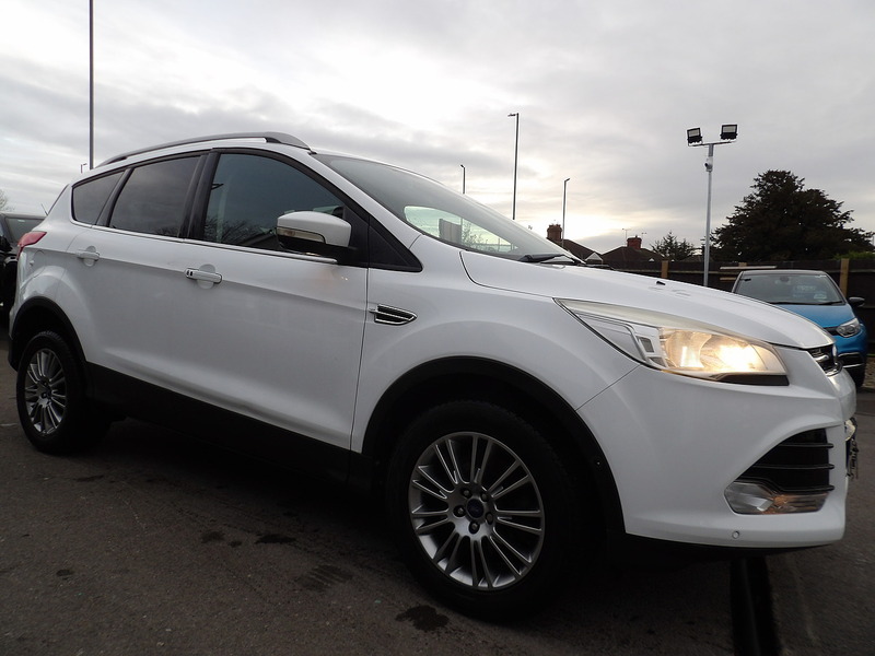 Used Ford Kuga 2014 for sale - 76707347: Photo 4