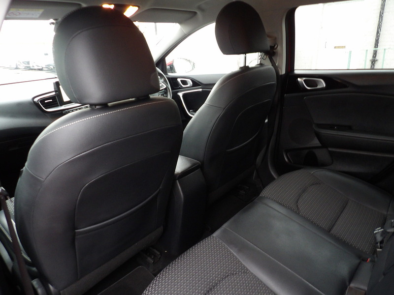 Used Kia Ceed 2019 for sale - 76386811: Photo 11