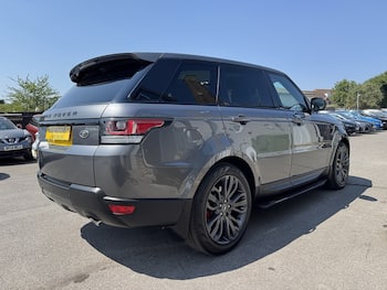Used Land Rover Range Rover Sport 2017 for sale - 79591447: Photo