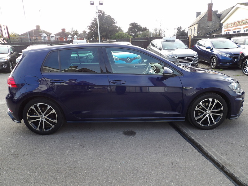 Used Volkswagen Golf 2018 for sale - 76618297: Photo 3