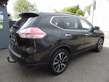 Used Nissan X-Trail 2016 for sale - 76308098: Photo