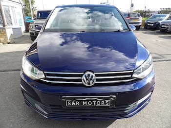 Used Volkswagen Touran 2016 for sale - 76339752: Photo
