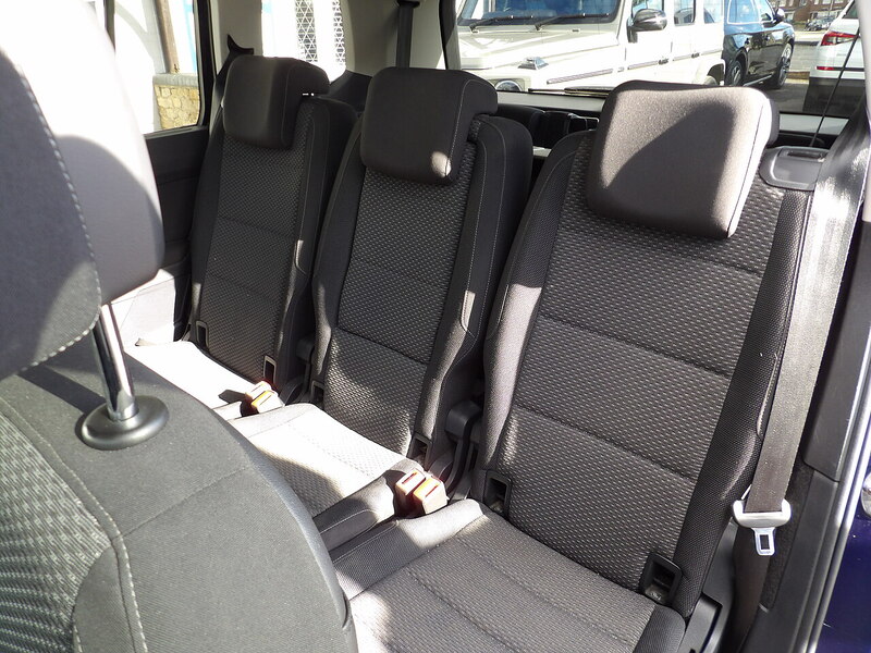 Used Volkswagen Touran 2016 for sale - 76339752: Photo 8