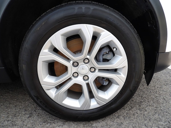 Used Land Rover Discovery Sport 2019 for sale - 76308085: Photo 15