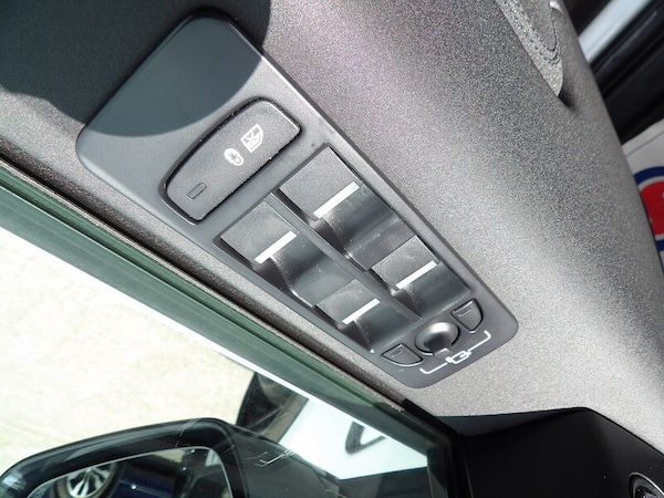 Used Land Rover Discovery Sport 2019 for sale - 76308085: Photo 23