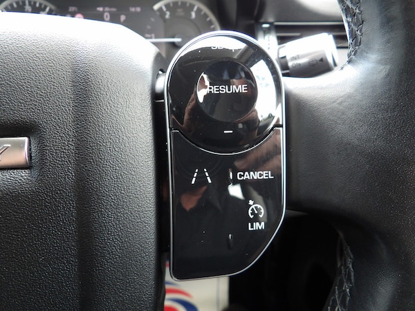 Used Land Rover Discovery Sport 2019 for sale - 76308085: Photo 45
