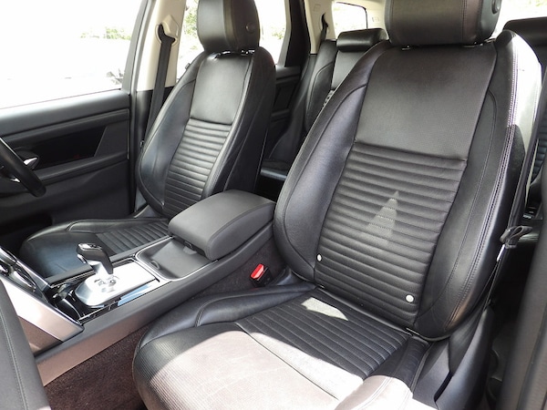 Used Land Rover Discovery Sport 2019 for sale - 76308085: Photo 60
