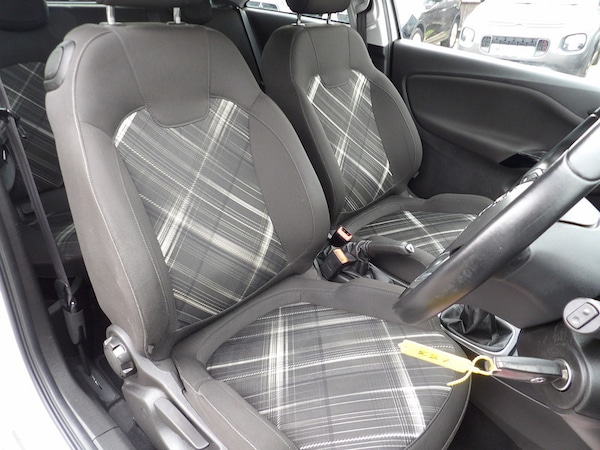 Used Vauxhall Corsa 2015 for sale - 76304466: Photo 22