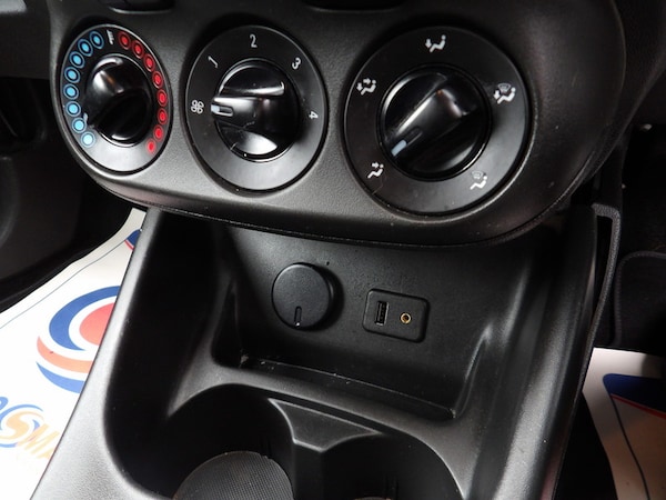 Used Vauxhall Corsa 2015 for sale - 76304466: Photo 24