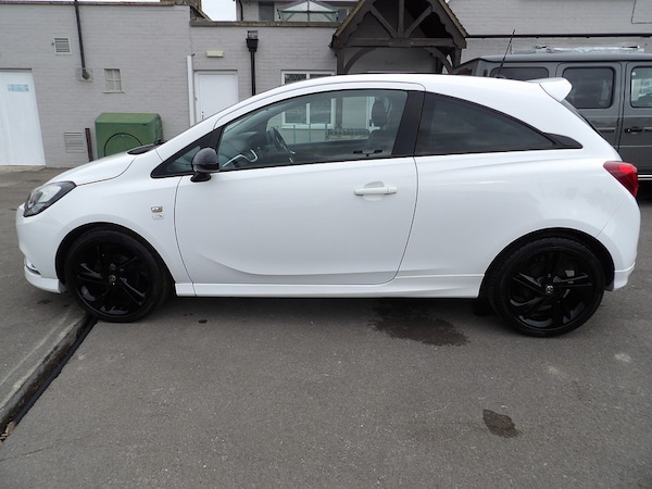 Used Vauxhall Corsa 2015 for sale - 76304466: Photo 2