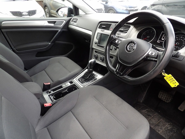 Used Volkswagen Golf 2016 for sale - 76299811: Photo 14