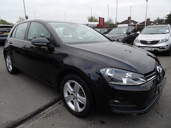 Used Volkswagen Golf 2016 for sale - 76299811: Photo