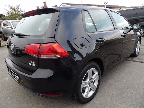 Used Volkswagen Golf 2016 for sale - 76299811: Photo 5