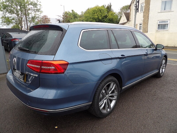 Used Volkswagen Passat 2016 for sale - 76308124: Photo 4
