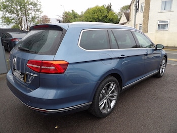 Used Volkswagen Passat 2016 for sale - 76308124: Photo