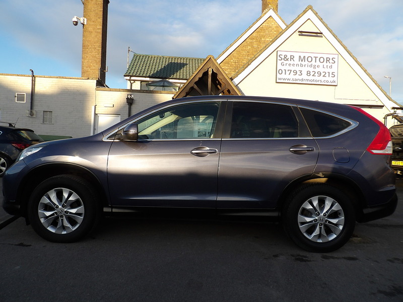 Used Honda CR-V 2015 for sale - 76403232: Photo 2