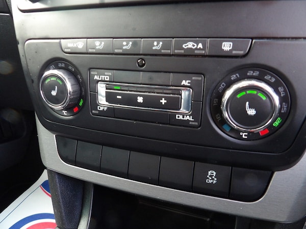 Used Skoda Yeti 2012 for sale - 76308060: Photo 29