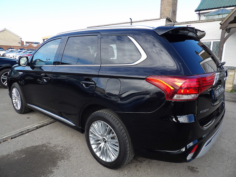 Used Mitsubishi Outlander 2019 for sale - 76339748: Photo 3