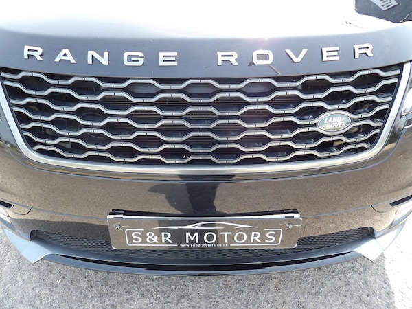 Used Land Rover Range Rover Velar 2018 for sale - 76299796: Photo 15