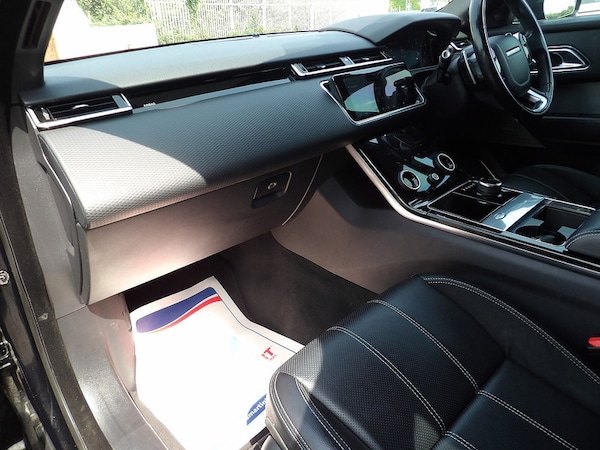 Used Land Rover Range Rover Velar 2018 for sale - 76299796: Photo 31