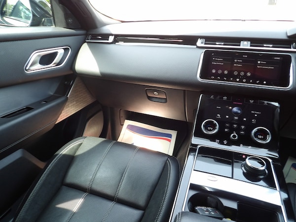 Used Land Rover Range Rover Velar 2018 for sale - 76299796: Photo 41