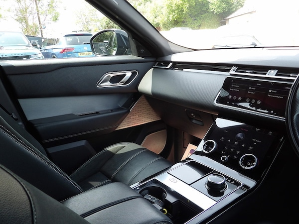 Used Land Rover Range Rover Velar 2018 for sale - 76299796: Photo 52