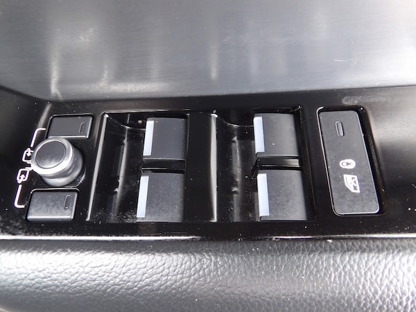 Used Land Rover Range Rover Velar 2018 for sale - 76299796: Photo 59