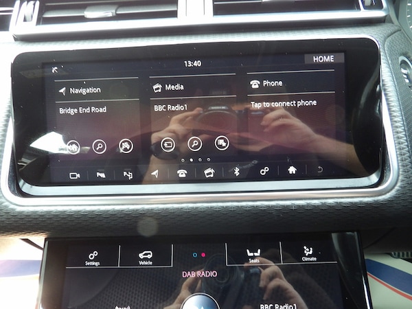 Used Land Rover Range Rover Velar 2018 for sale - 76299796: Photo 70