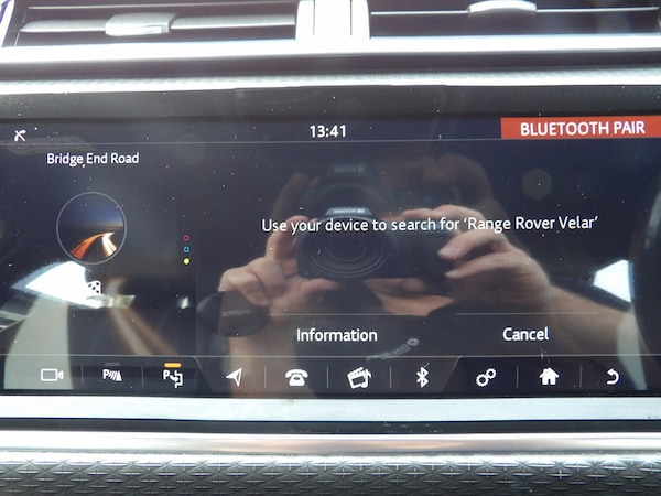Used Land Rover Range Rover Velar 2018 for sale - 76299796: Photo 74