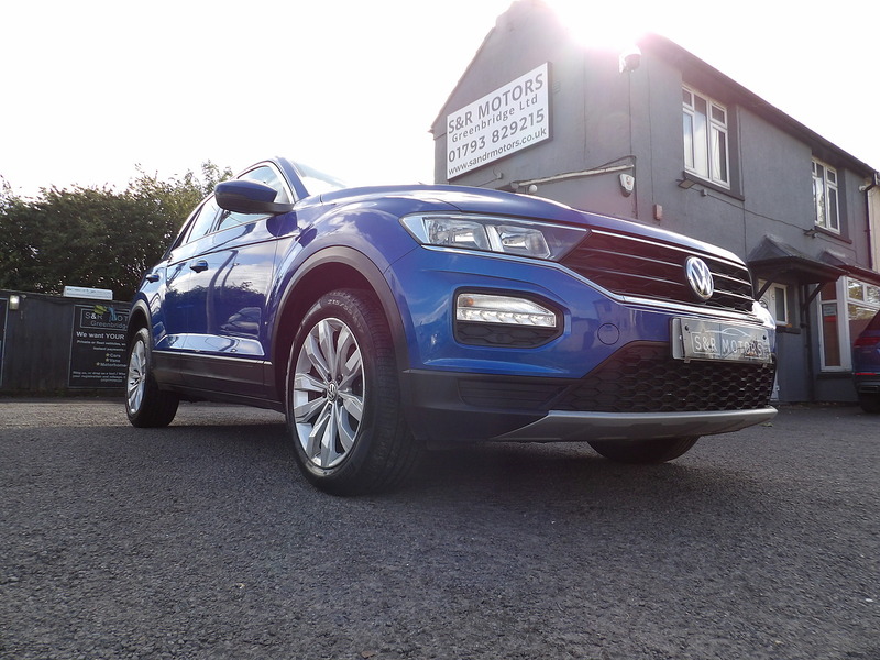 Used Volkswagen T-Roc 2019 for sale - 76308107: Photo 10