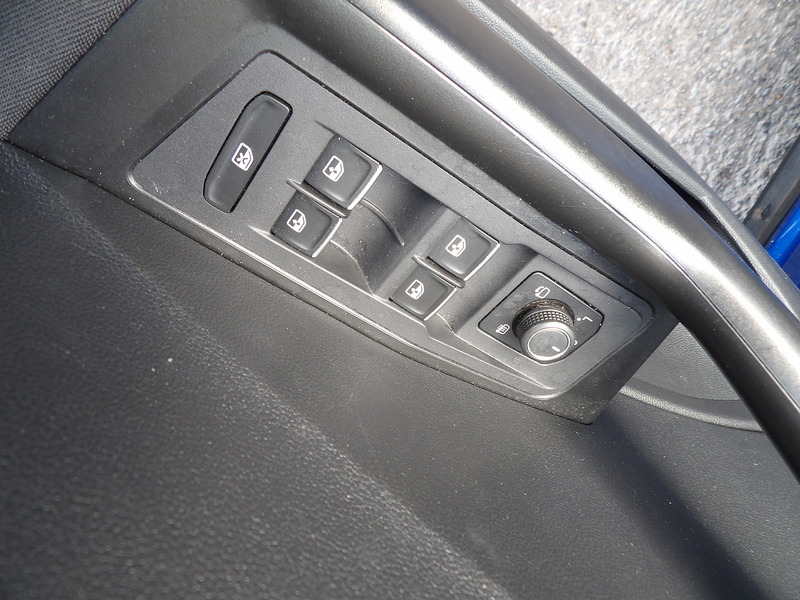 Used Volkswagen T-Roc 2019 for sale - 76308107: Photo 22